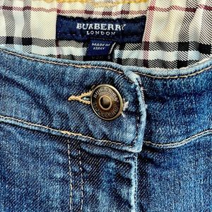Blue jeans size UK-8 US-6